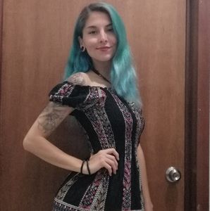 Meet your Posher, Jade